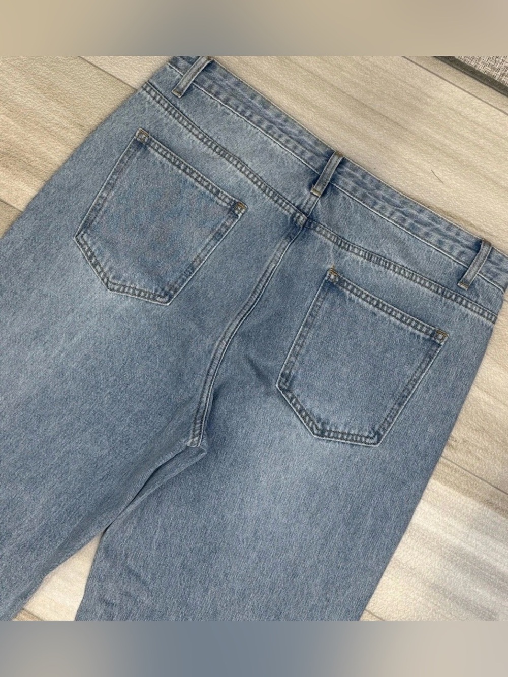 LIONESS Baggy Wide Leg Jeans Faded Denim Size XL 34x35 Ankle Slit Australian - Picture 7 of 9